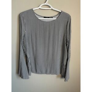 Rebel Sugar Striped Bell Sleeve Blouse Size Large Long Sleeve Nautical Boho Chic